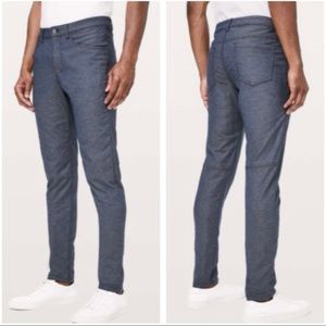 Lululemon tech canvas skinny fit 34x30 navy